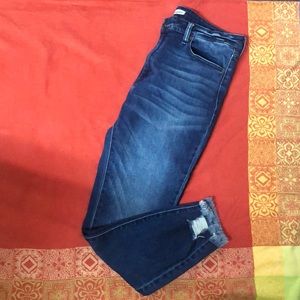 Kancan Sz 31 frayed bottom jean with stretch euc